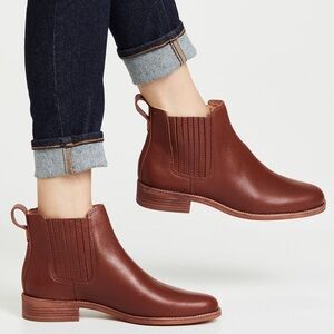 Madewell The Ainsley Chelsea Boots in Brown Leather